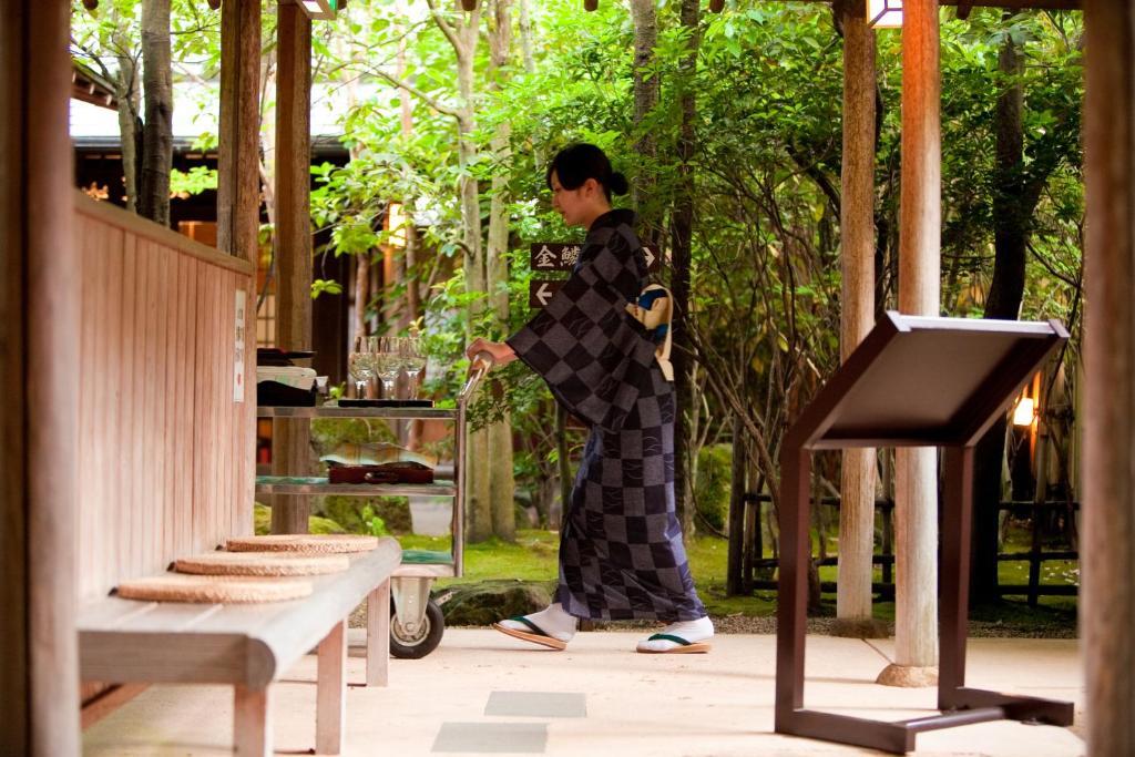 Ryotei Tanokura Hotel Yufu Exterior foto